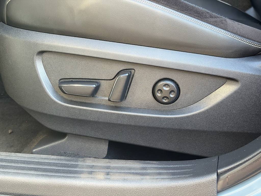 Thumbnail: 2022 INFINITI QX50 - 23