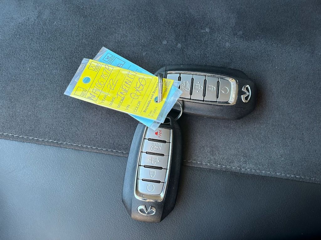 Thumbnail: 2022 INFINITI QX50 - 16