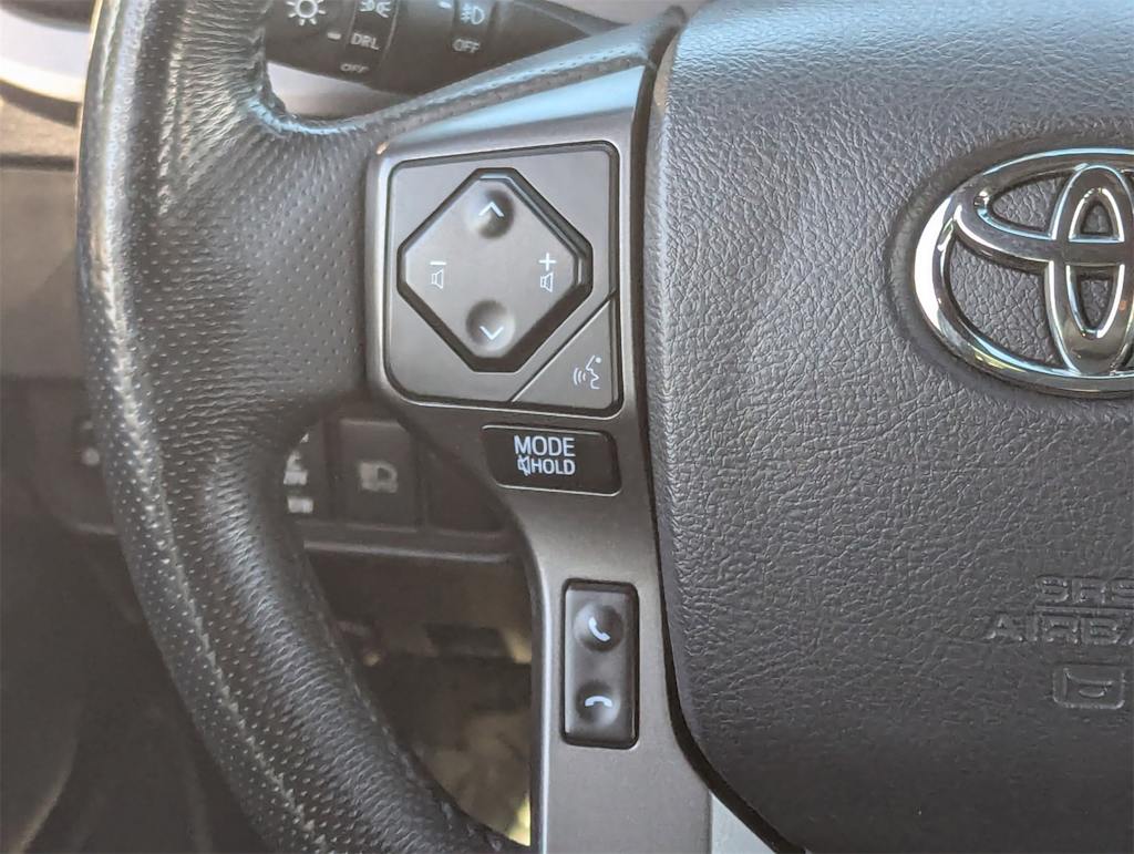 Thumbnail: 2019 Toyota Tacoma - 25