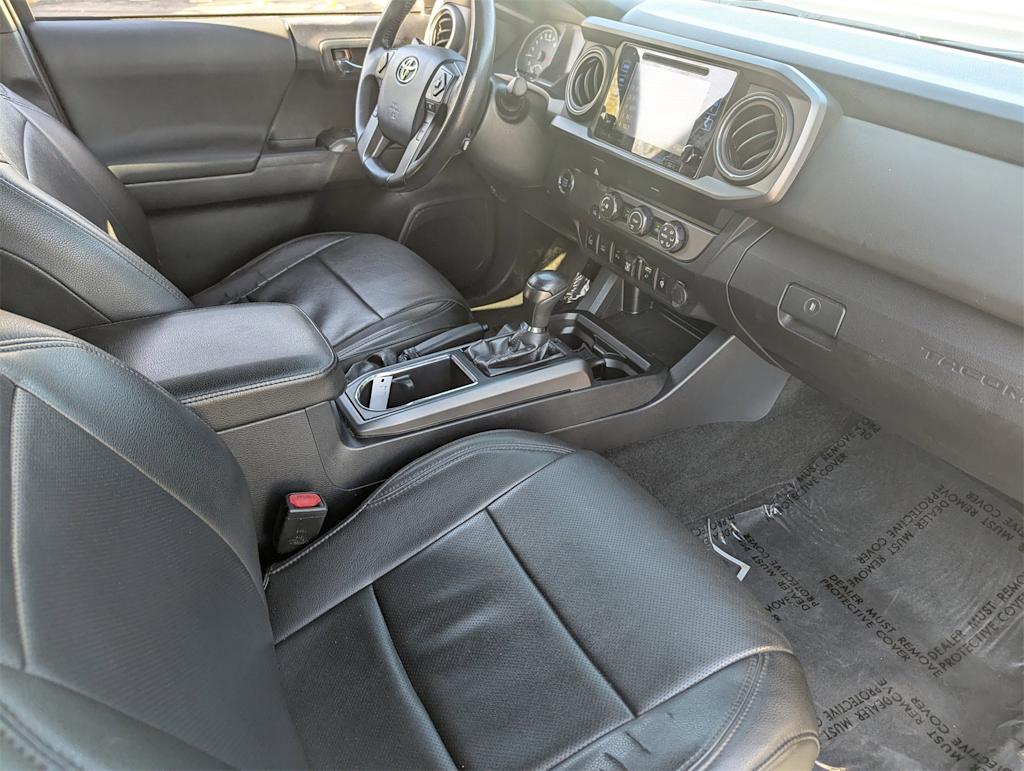 Thumbnail: 2019 Toyota Tacoma - 23