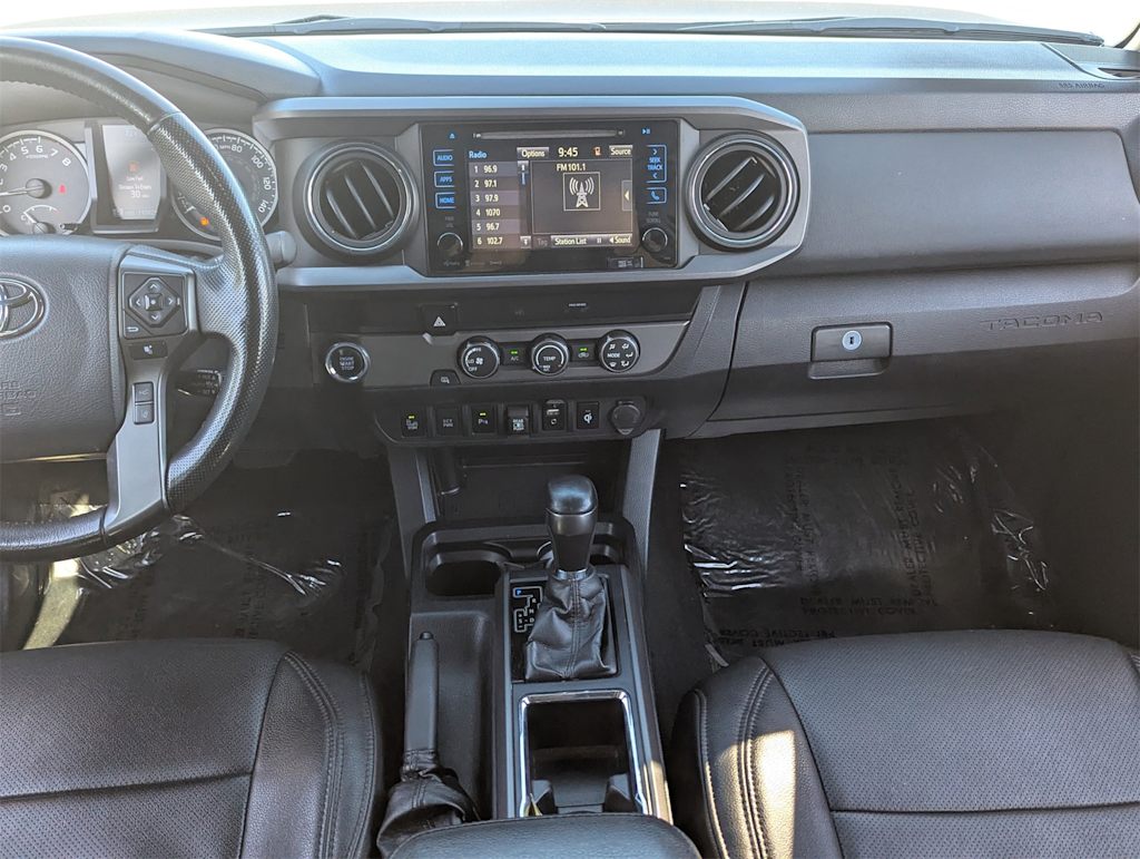 Thumbnail: 2019 Toyota Tacoma - 11