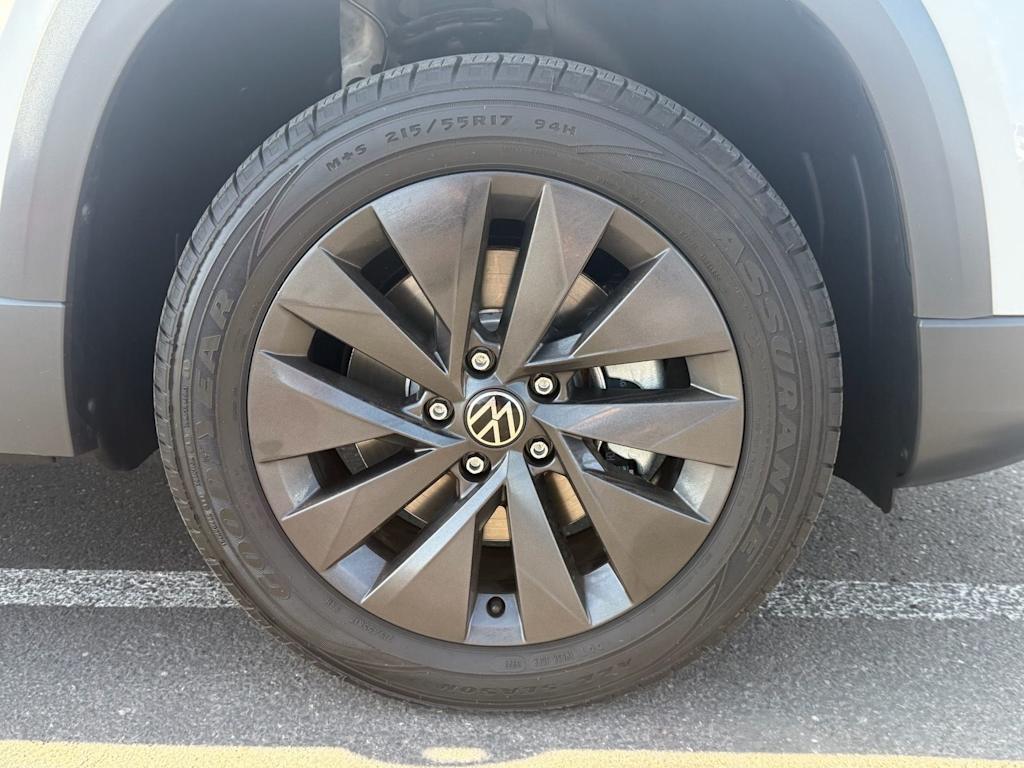 Thumbnail: 2022 Volkswagen Taos - 7