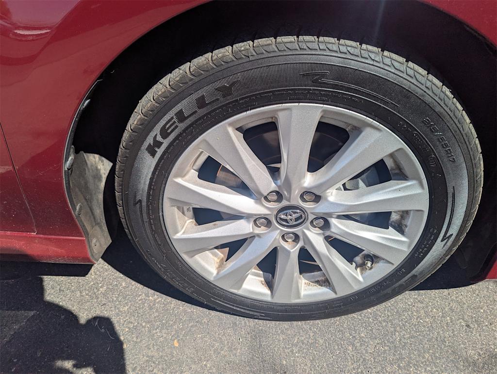 Thumbnail: 2018 Toyota Camry - 5