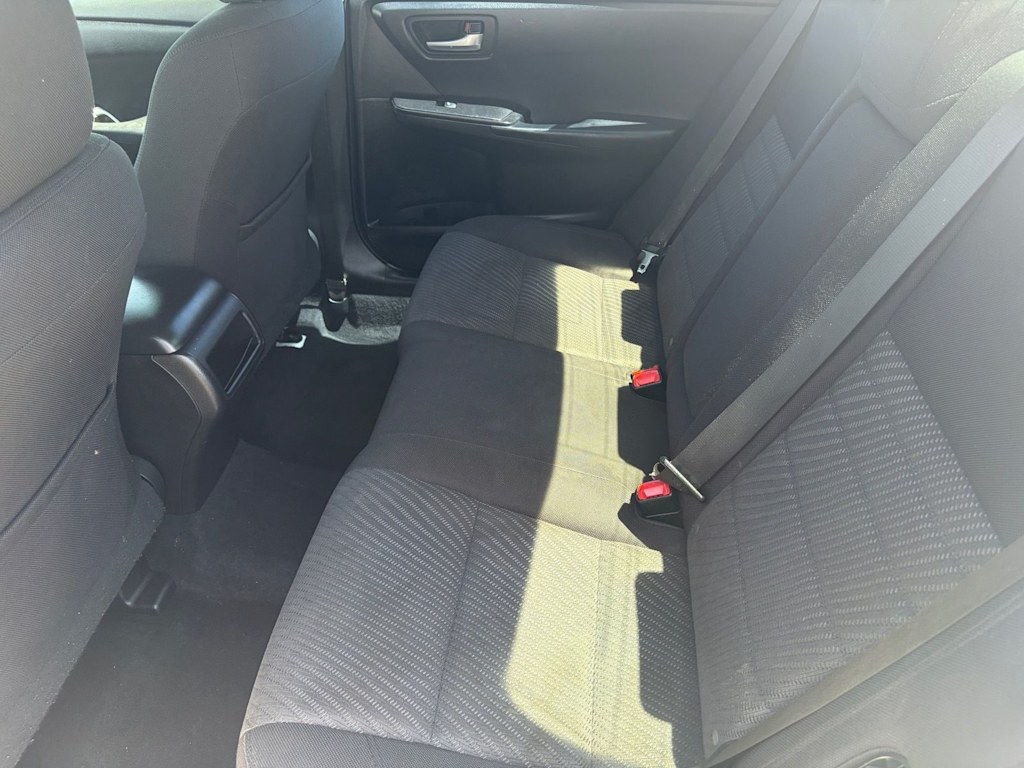 Thumbnail: 2017 Toyota Camry - 16