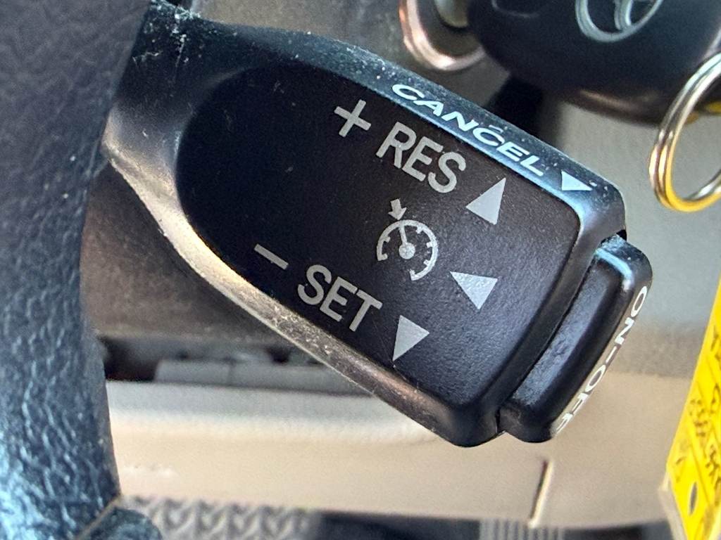 Thumbnail: 2013 Toyota Camry - 19