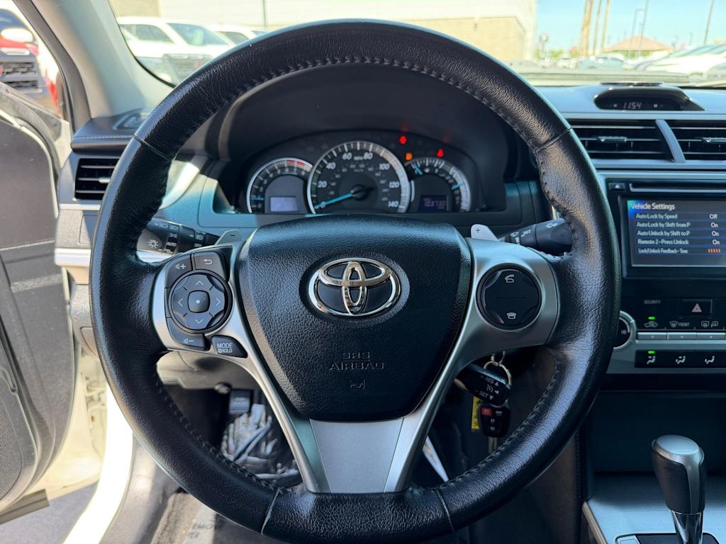 Thumbnail: 2013 Toyota Camry - 8