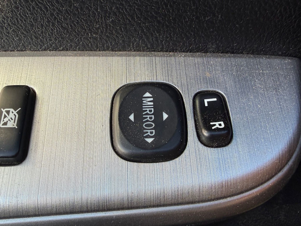 Thumbnail: 2014 Toyota Camry - 14