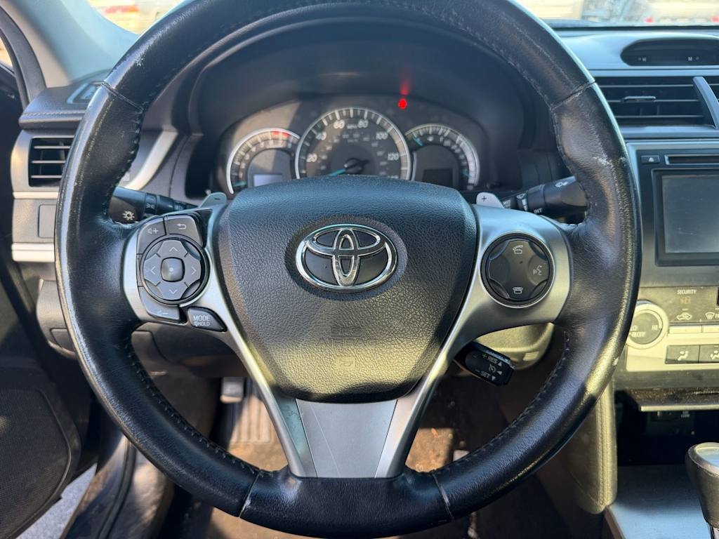 Thumbnail: 2014 Toyota Camry - 2