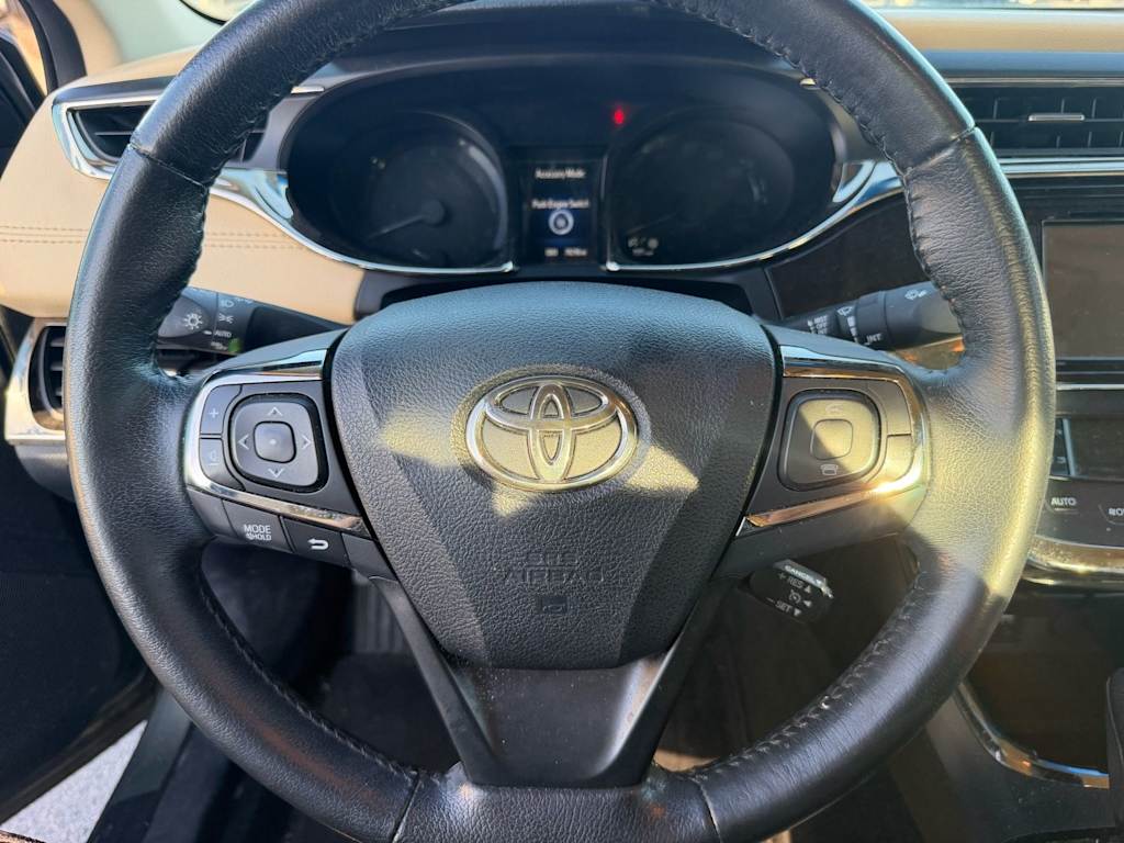 Thumbnail: 2013 Toyota Avalon - 2