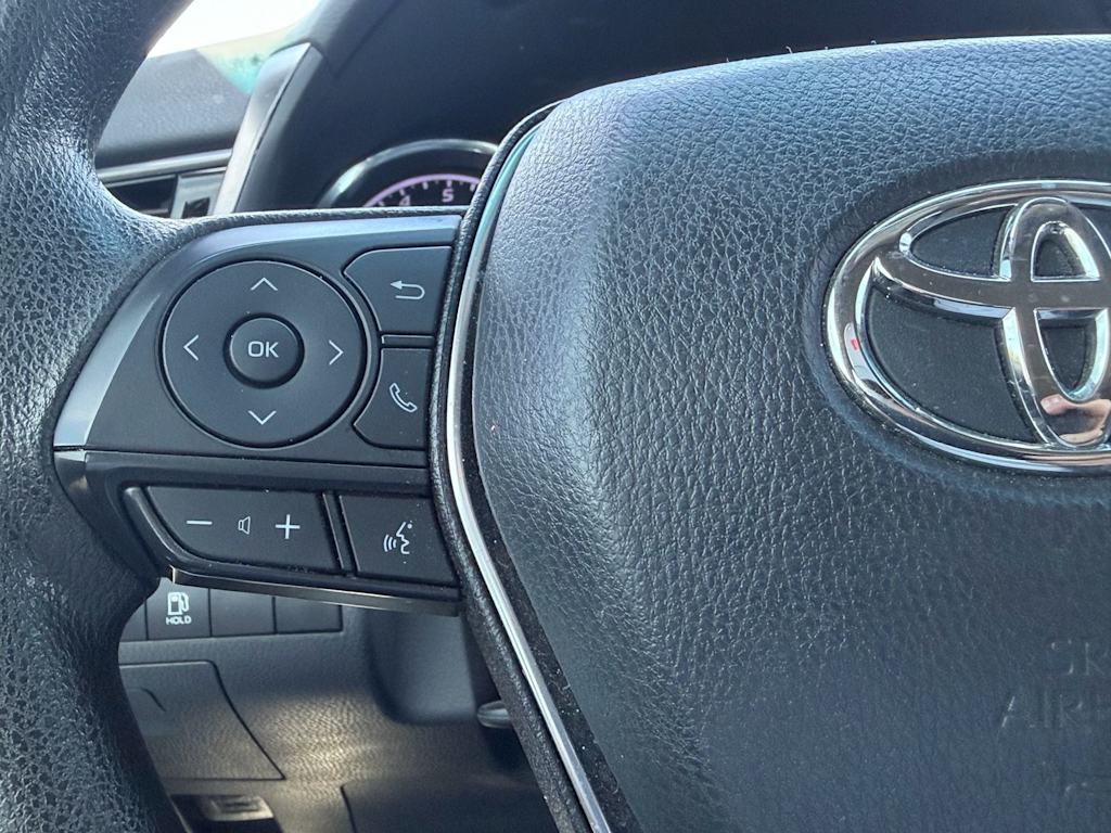Thumbnail: 2020 Toyota Camry - 15