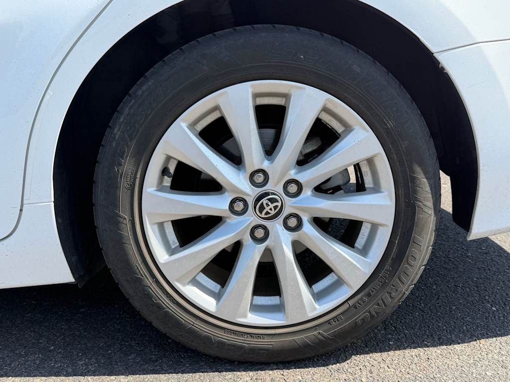 Thumbnail: 2020 Toyota Camry - 3