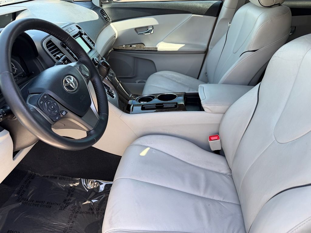 Thumbnail: 2013 Toyota Venza - 8