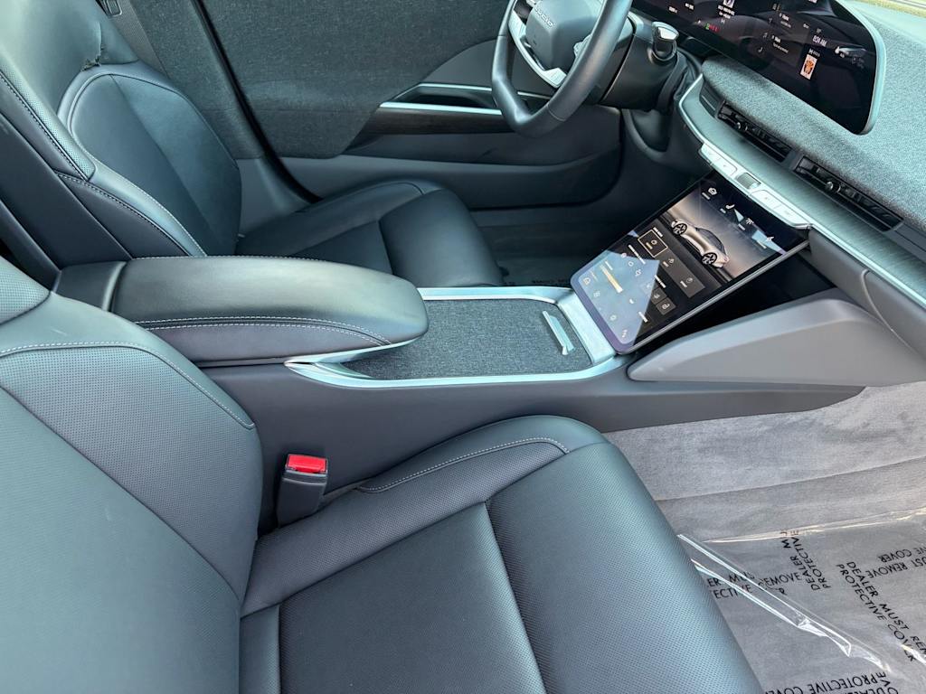 Thumbnail: 2023 Lucid Air - 19