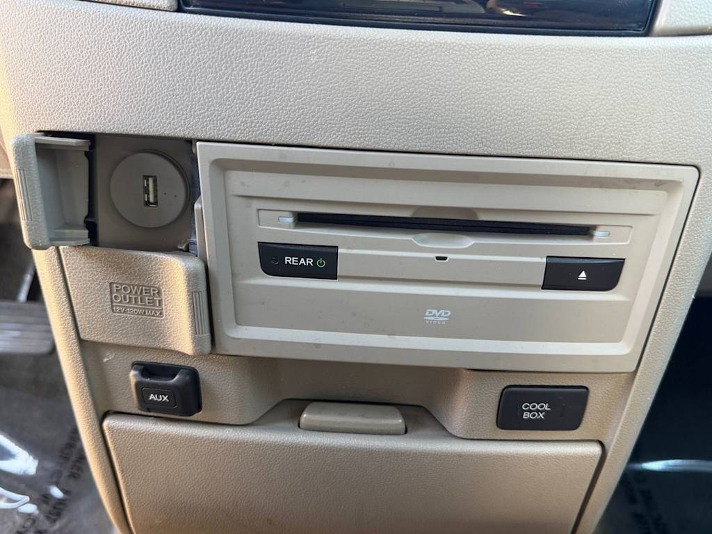 Thumbnail: 2016 Honda Odyssey - 32