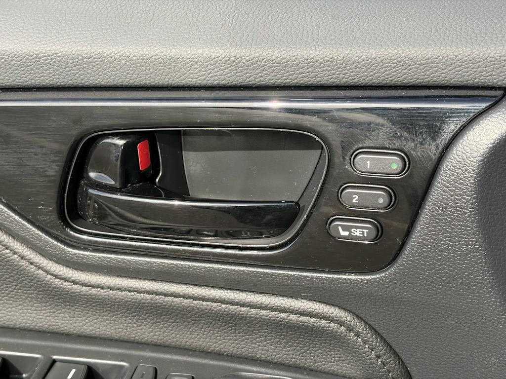 Thumbnail: 2024 Honda Odyssey - 16