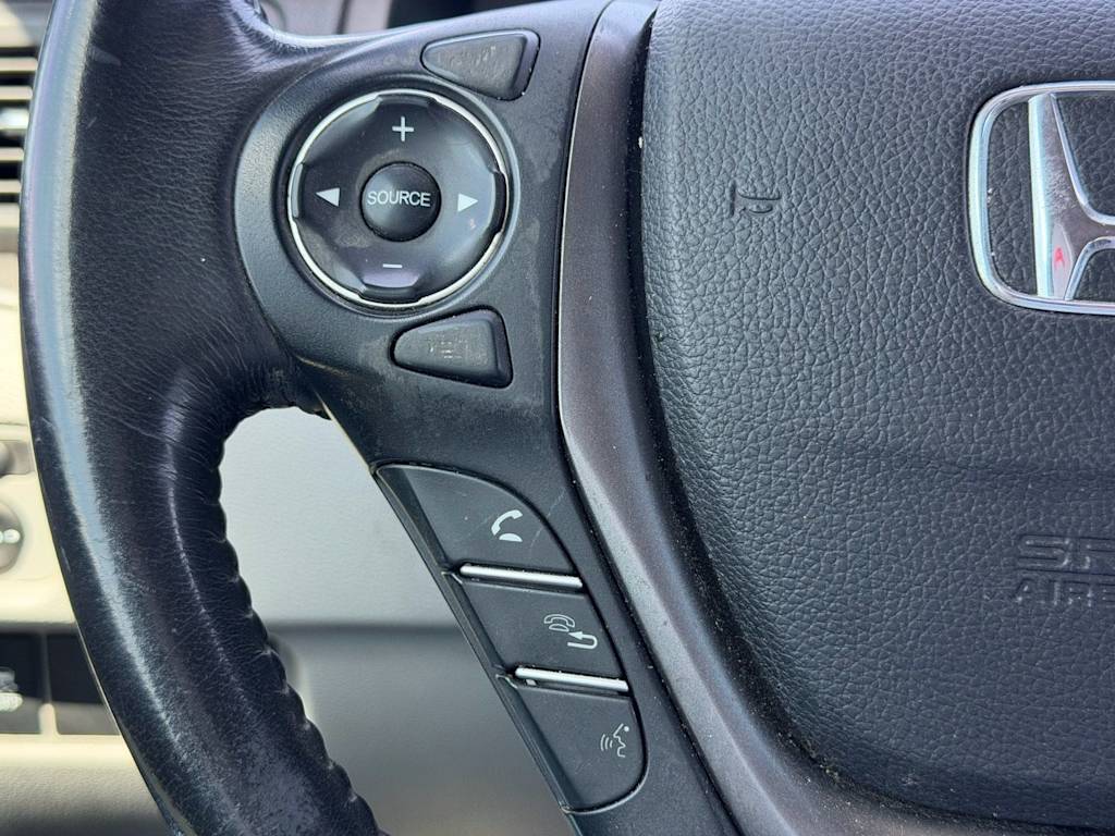 Thumbnail: 2018 Honda Pilot - 16
