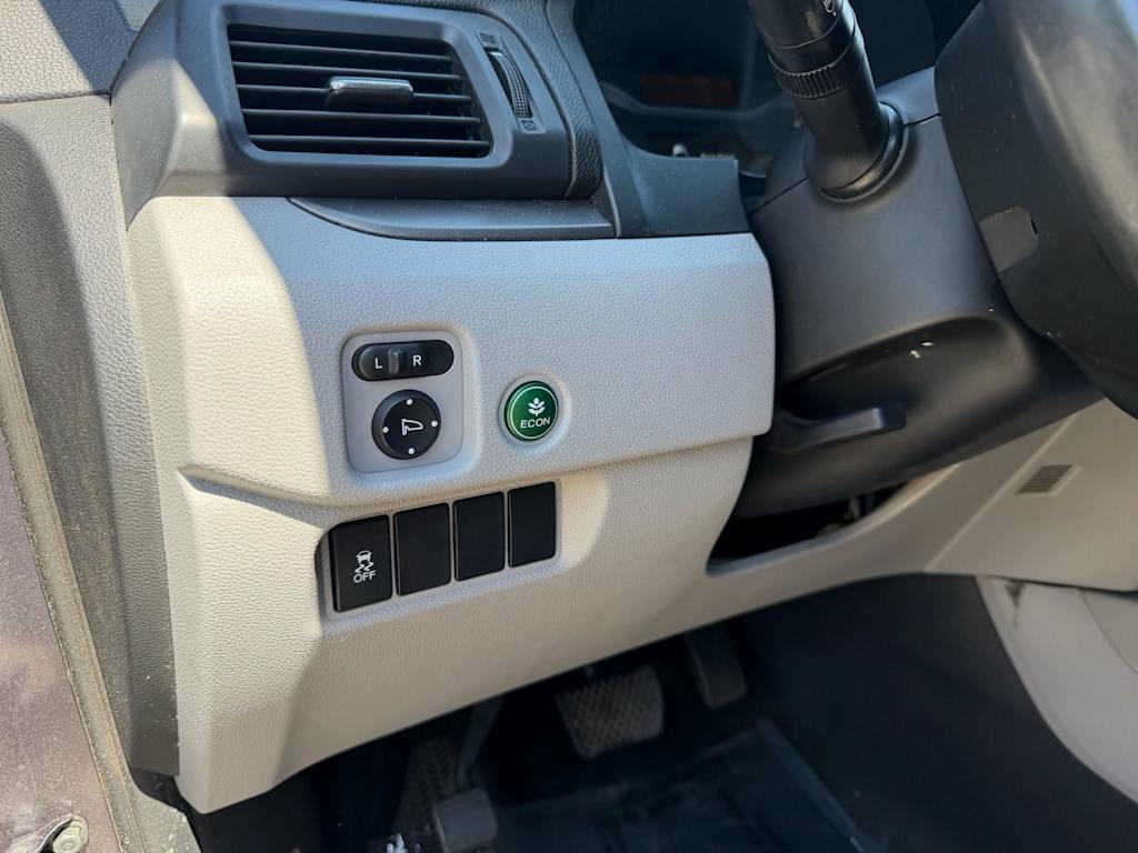 Thumbnail: 2018 Honda Pilot - 25