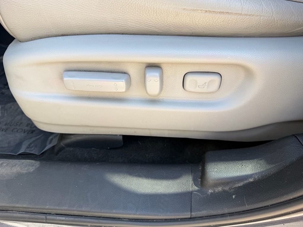 Thumbnail: 2018 Honda Pilot - 23