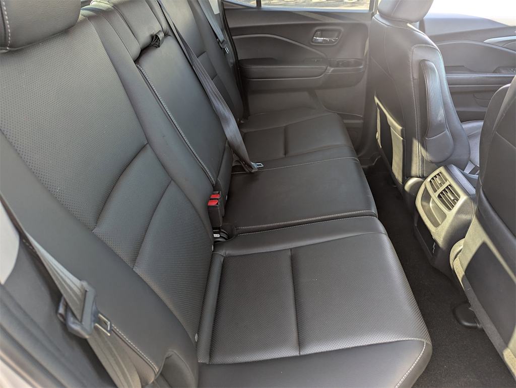 Thumbnail: 2019 Honda Ridgeline - 10