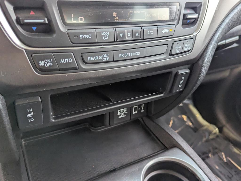 Thumbnail: 2019 Honda Ridgeline - 32