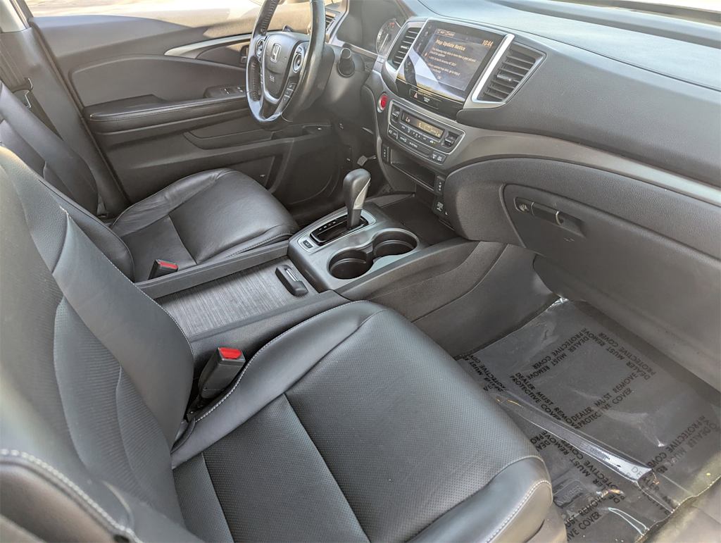 Thumbnail: 2019 Honda Ridgeline - 22