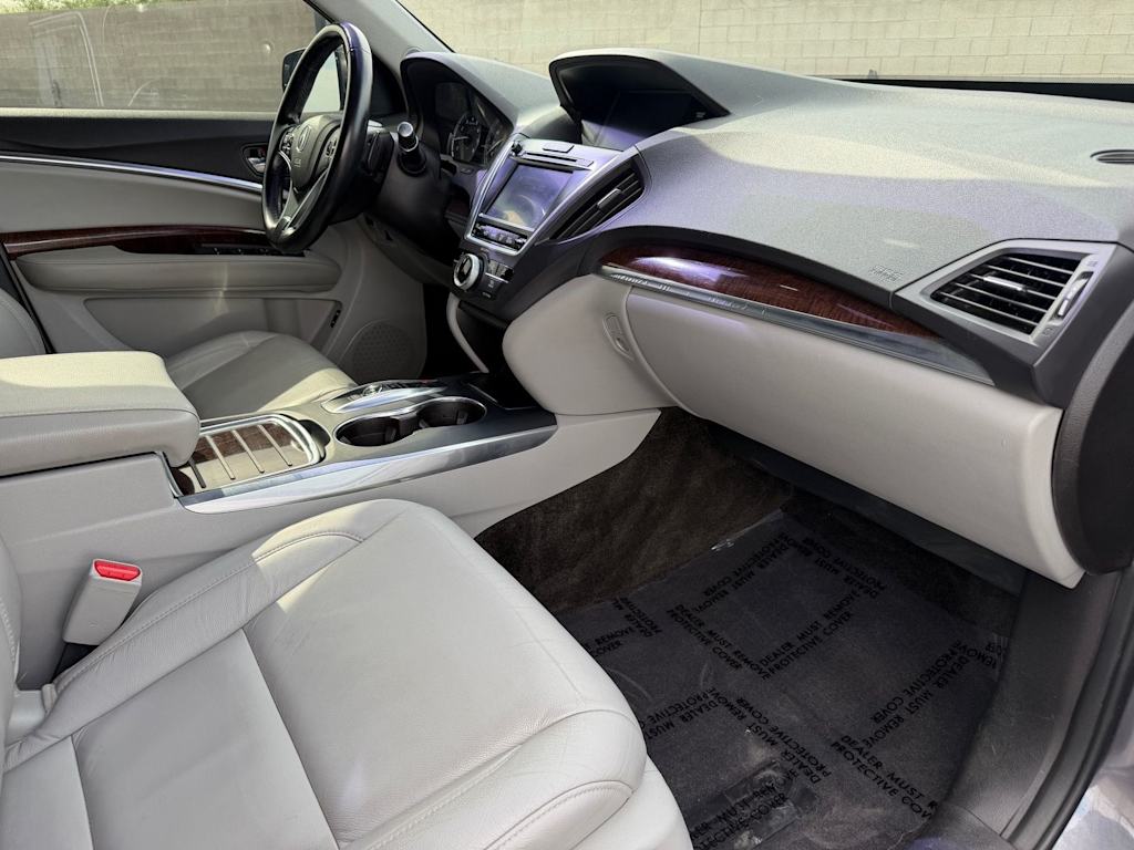 Thumbnail: 2017 Acura MDX - 2