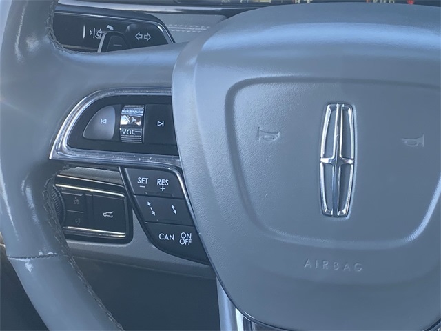 Thumbnail: 2018 Lincoln Navigator - 26
