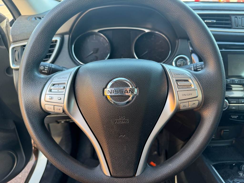 Thumbnail: 2014 Nissan Rogue - 2