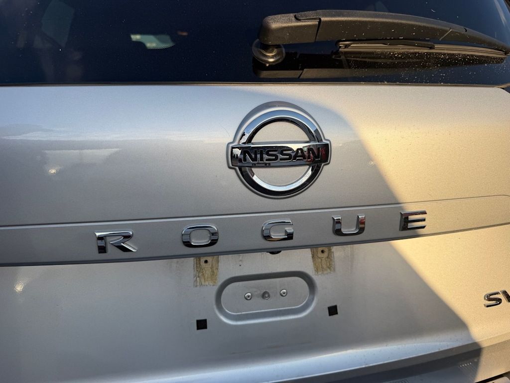 Thumbnail: 2021 Nissan Rogue - 20