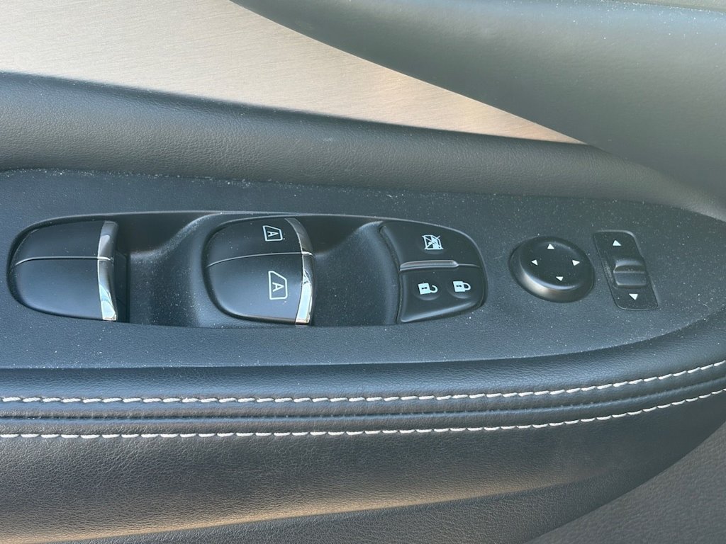 Thumbnail: 2020 Nissan Murano - 11
