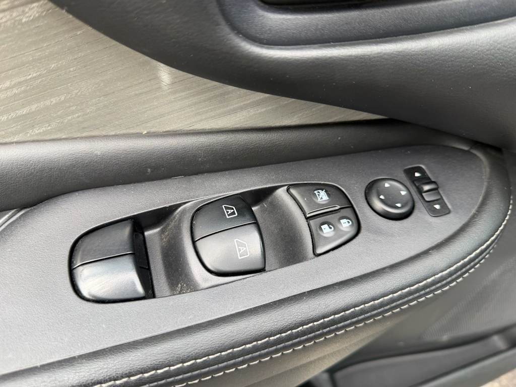 Thumbnail: 2018 Nissan Murano - 27