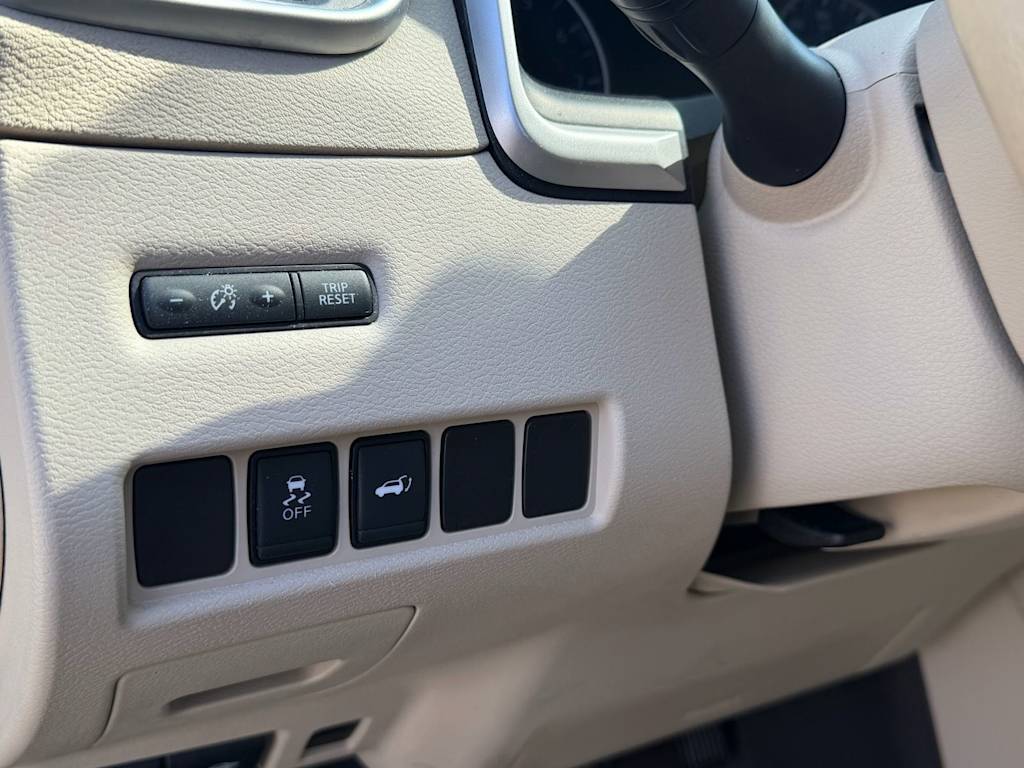 Thumbnail: 2017 Nissan Murano - 22