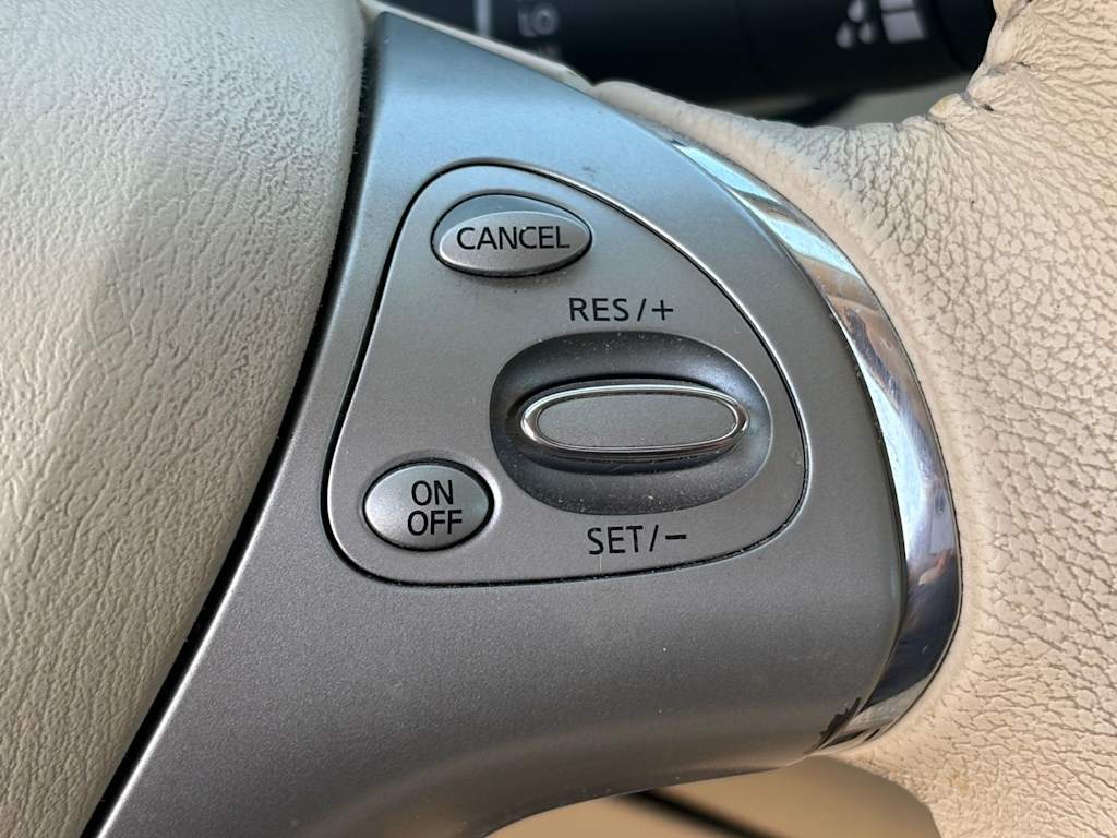 Thumbnail: 2017 Nissan Murano - 25