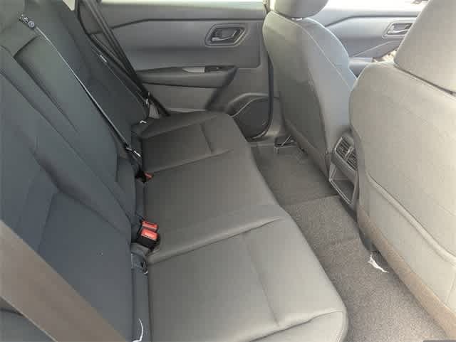 Thumbnail: 2026 Nissan Rogue - 10