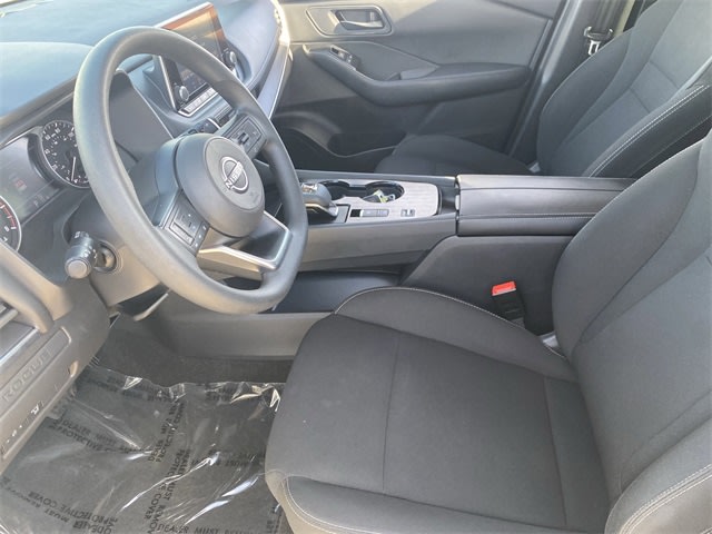 2024 Nissan Rogue S 28