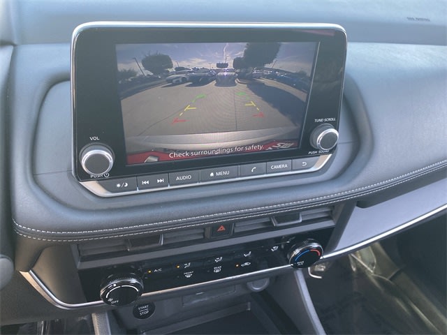 2024 Nissan Rogue S 30