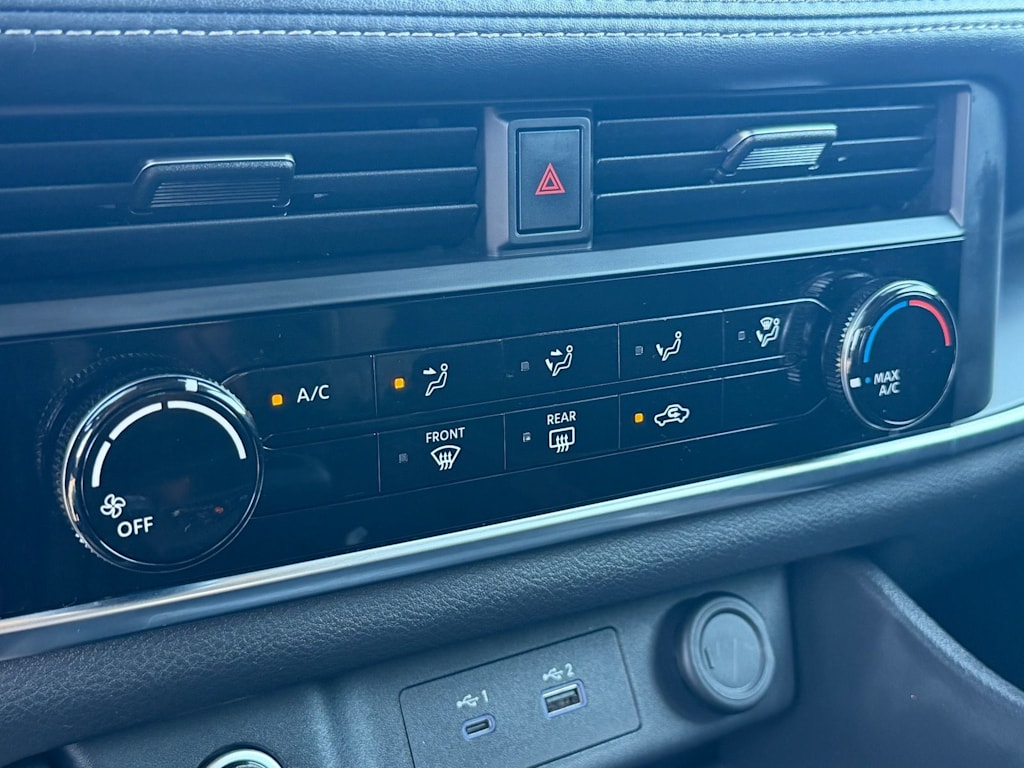 Thumbnail: 2023 Nissan Rogue - 26