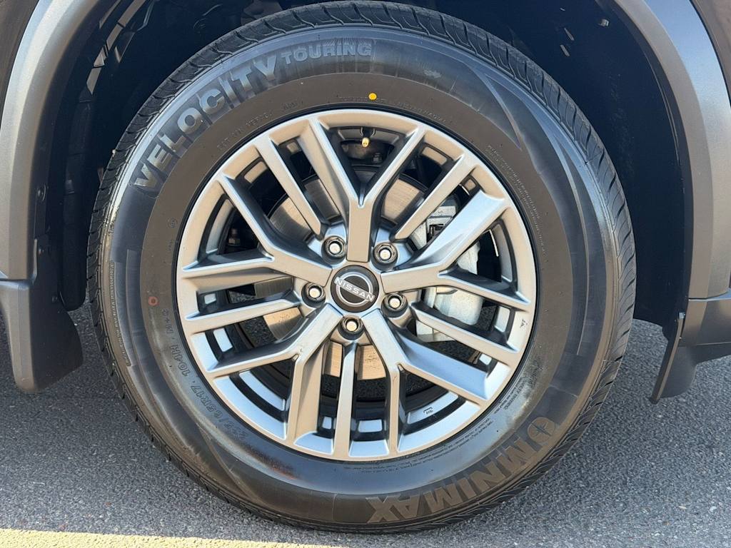 Thumbnail: 2023 Nissan Rogue - 7