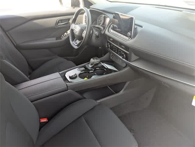 Thumbnail: 2026 Nissan Rogue - 8