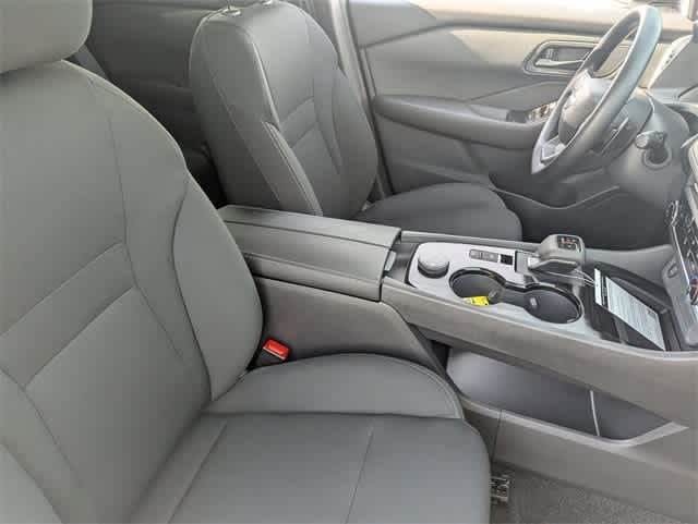 Thumbnail: 2026 Nissan Rogue - 9