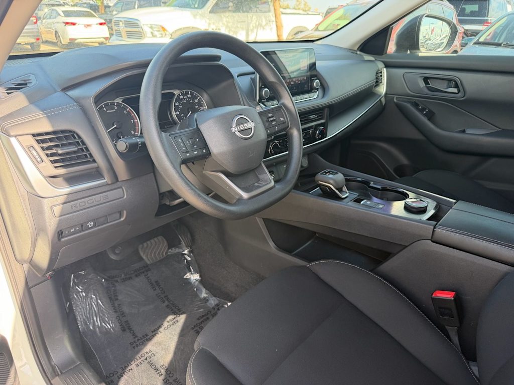 Thumbnail: 2026 Nissan Rogue - 2