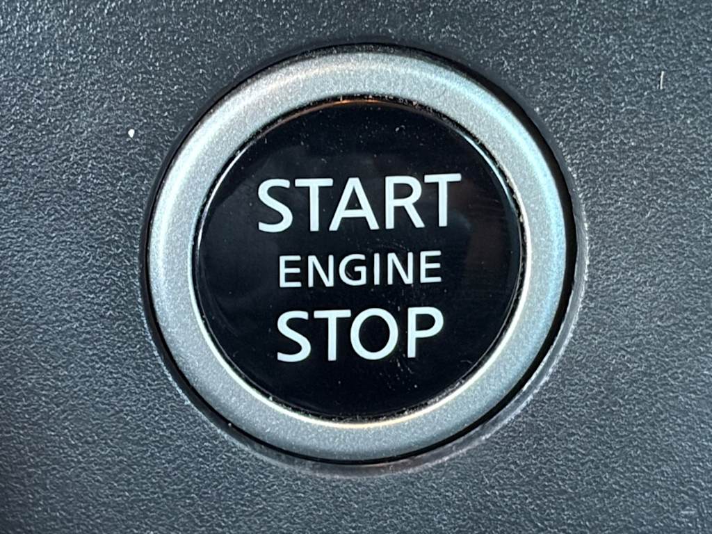 Thumbnail: 2022 Nissan Rogue - 32