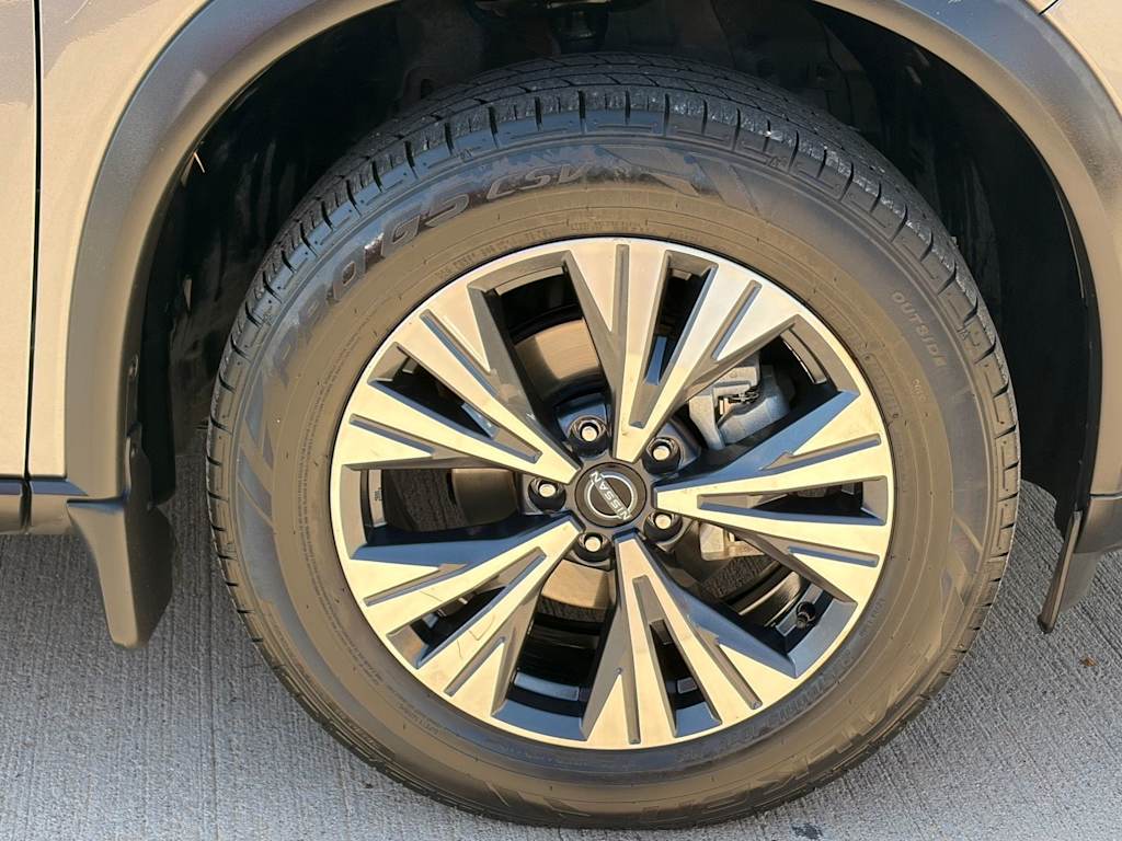 Thumbnail: 2022 Nissan Rogue - 7