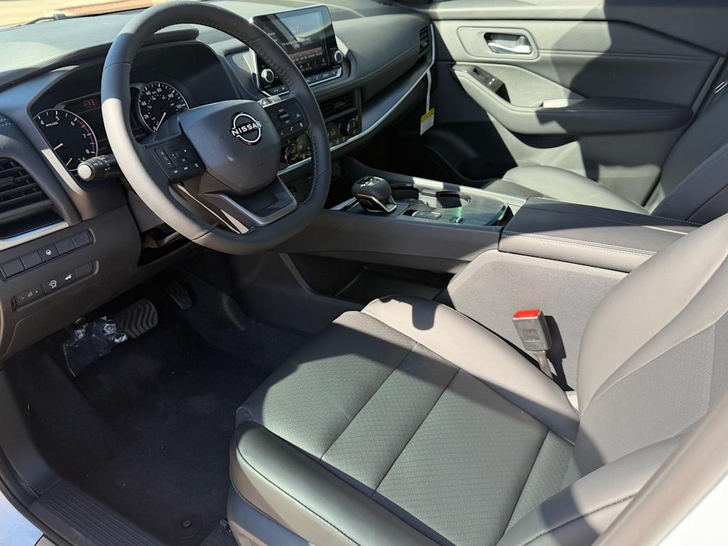 Thumbnail: 2026 Nissan Rogue - 2