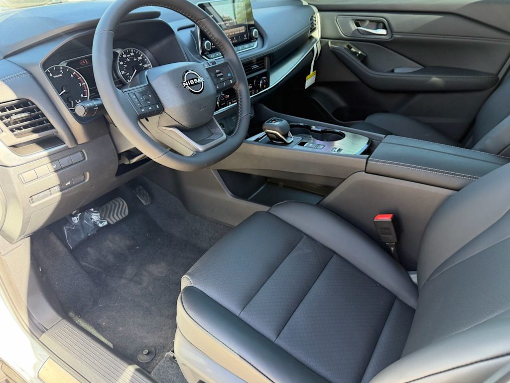 Thumbnail: 2026 Nissan Rogue - 10