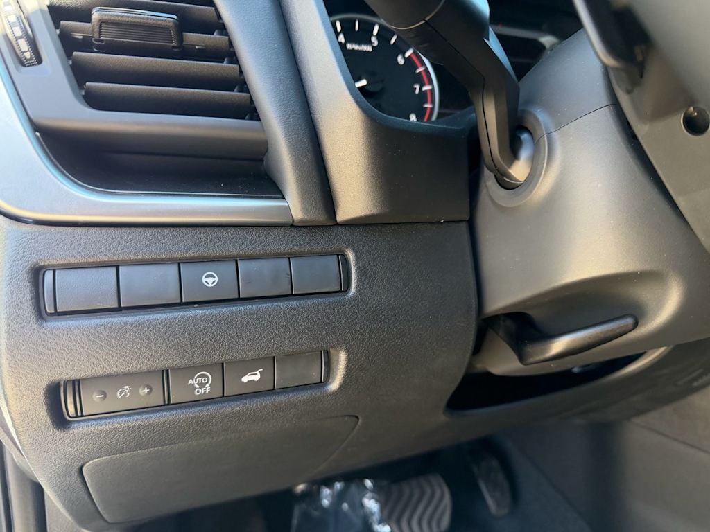 Thumbnail: 2026 Nissan Rogue - 27