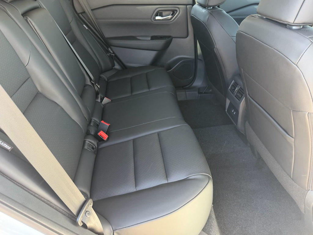 Thumbnail: 2026 Nissan Rogue - 11