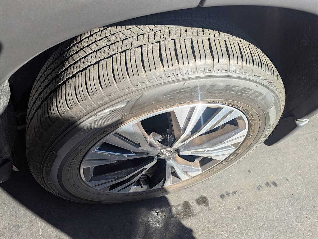 Thumbnail: 2023 Nissan Rogue - 13