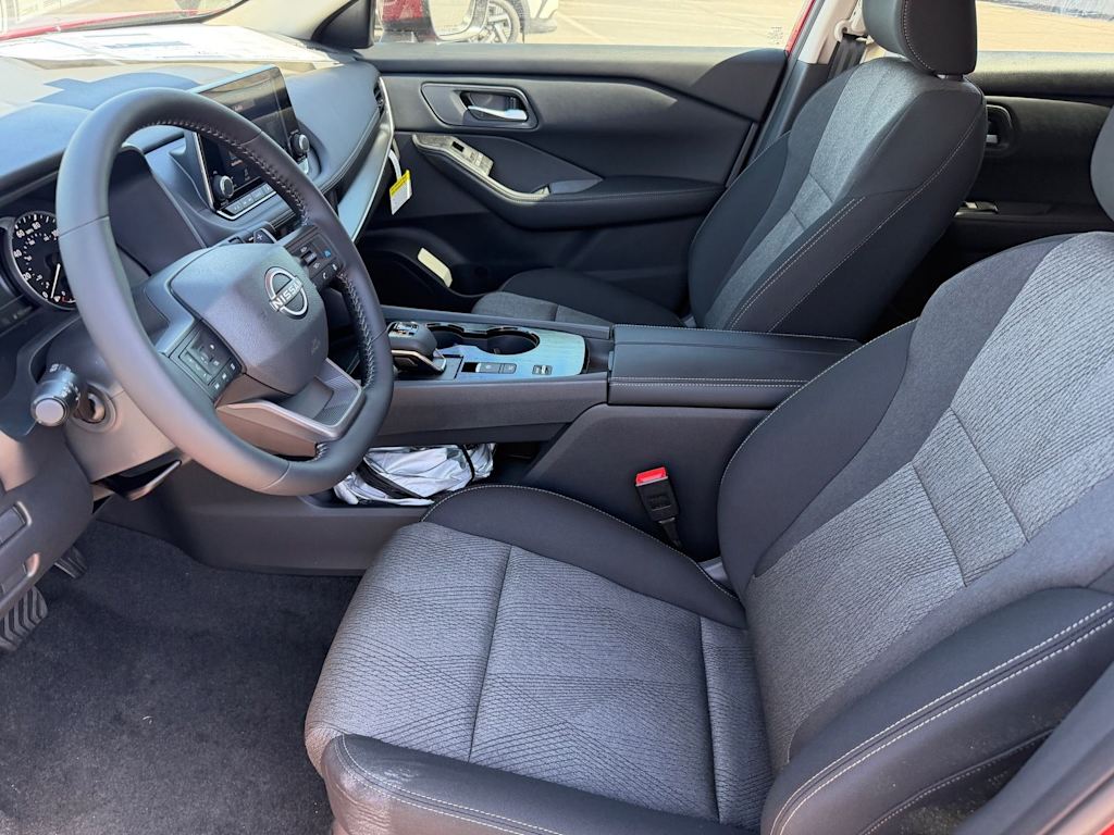 Thumbnail: 2026 Nissan Rogue - 9