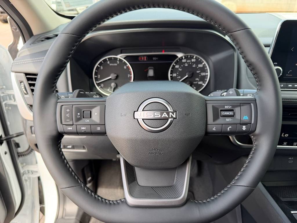 Thumbnail: 2026 Nissan Rogue - 2
